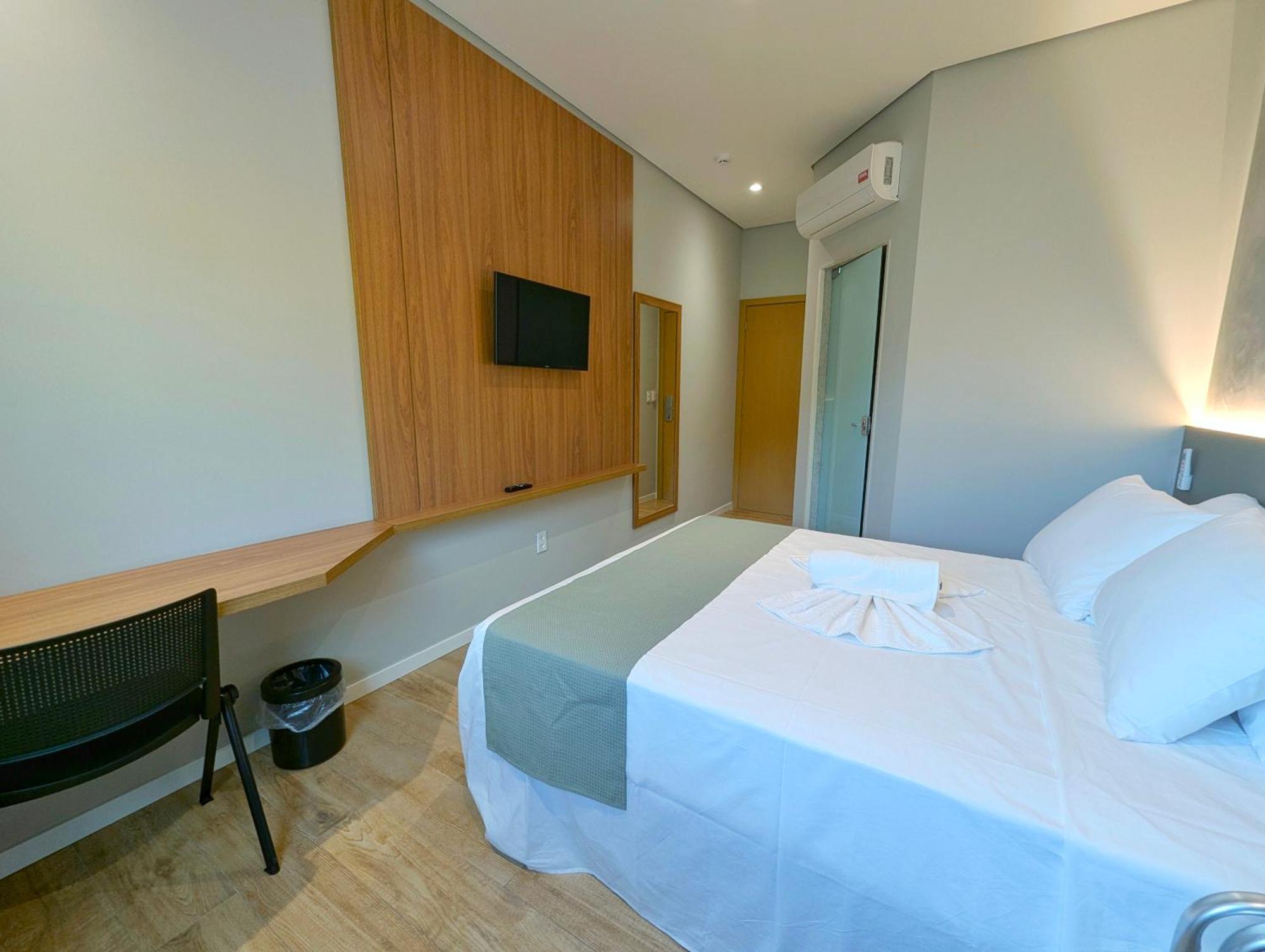 Hotel Jardim Iracema Teófilo Otoni Extérieur photo